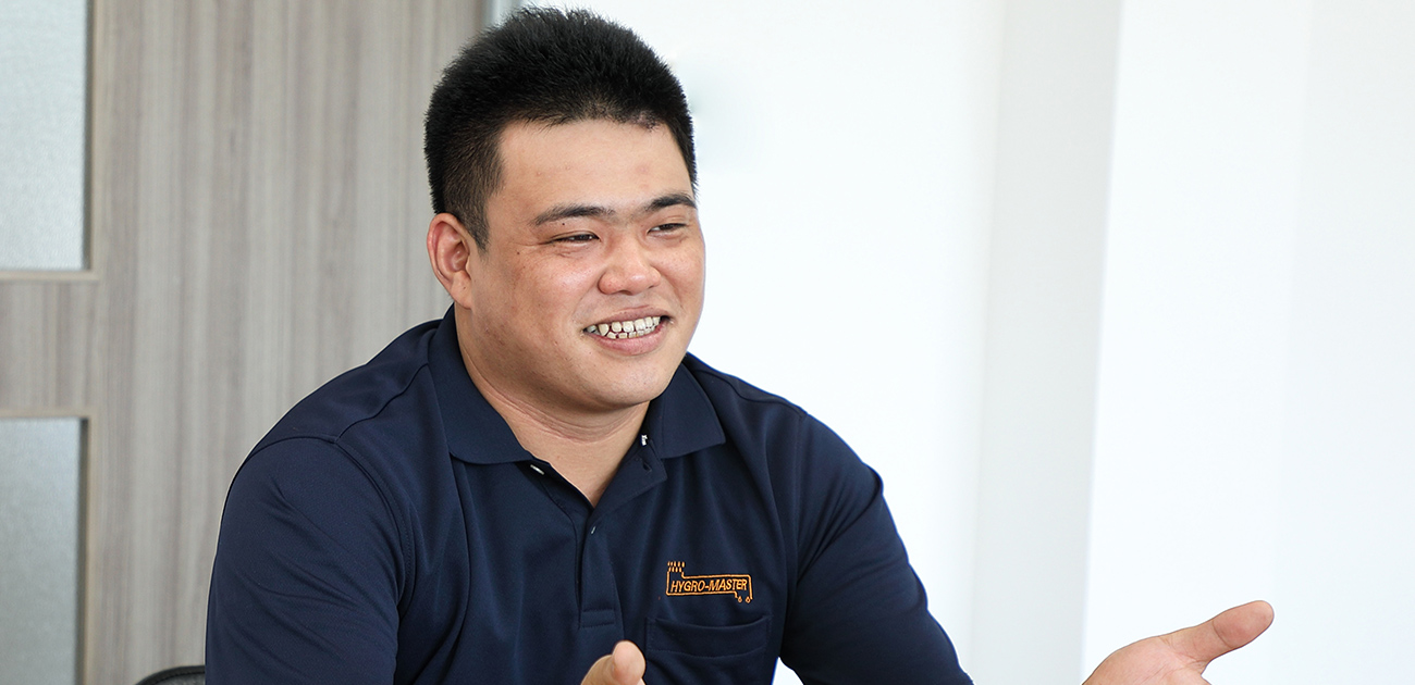 staff_Interview_Image4